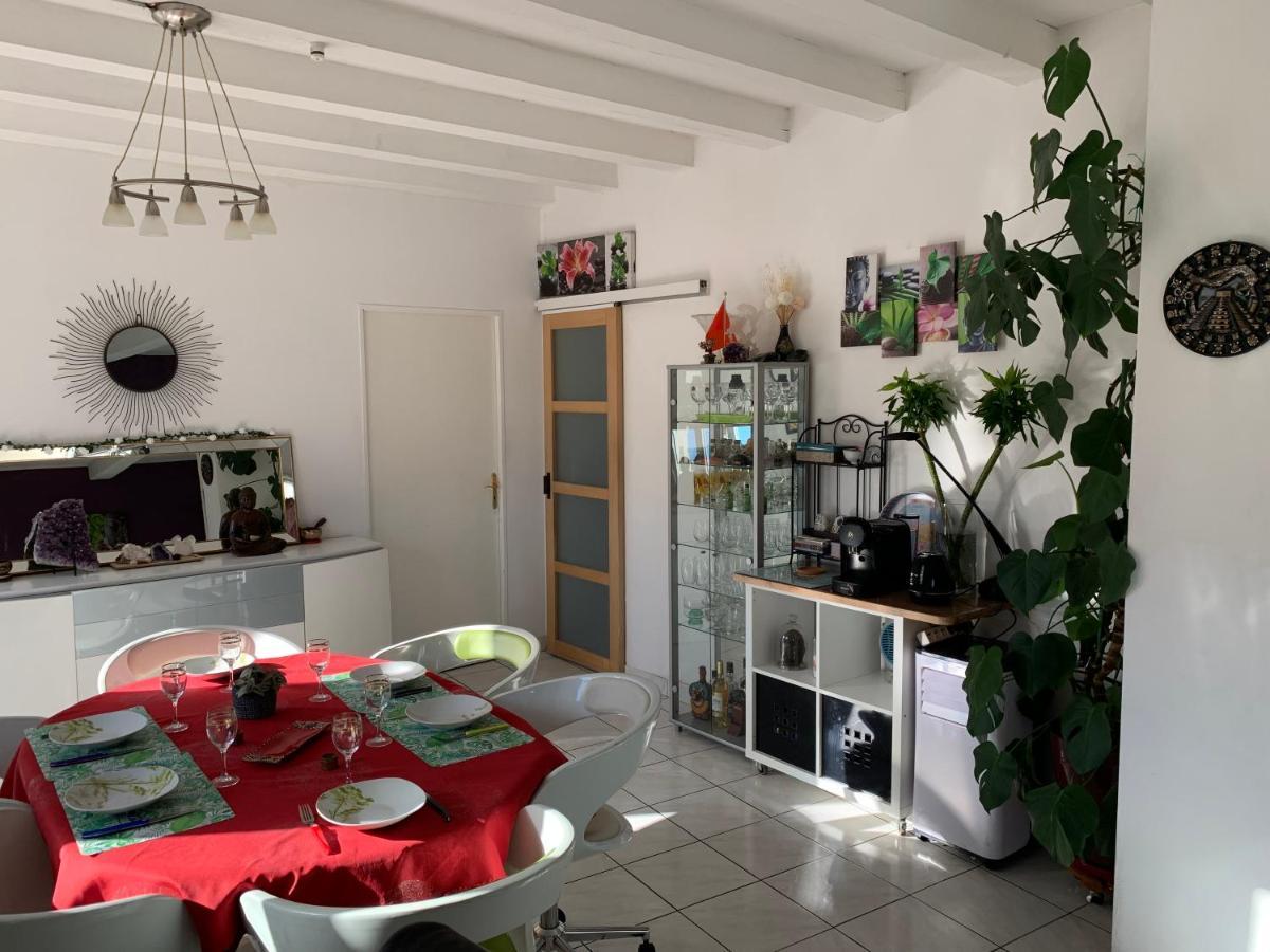 La Maison Parisienne & Jardin 阿让特伊 外观 照片